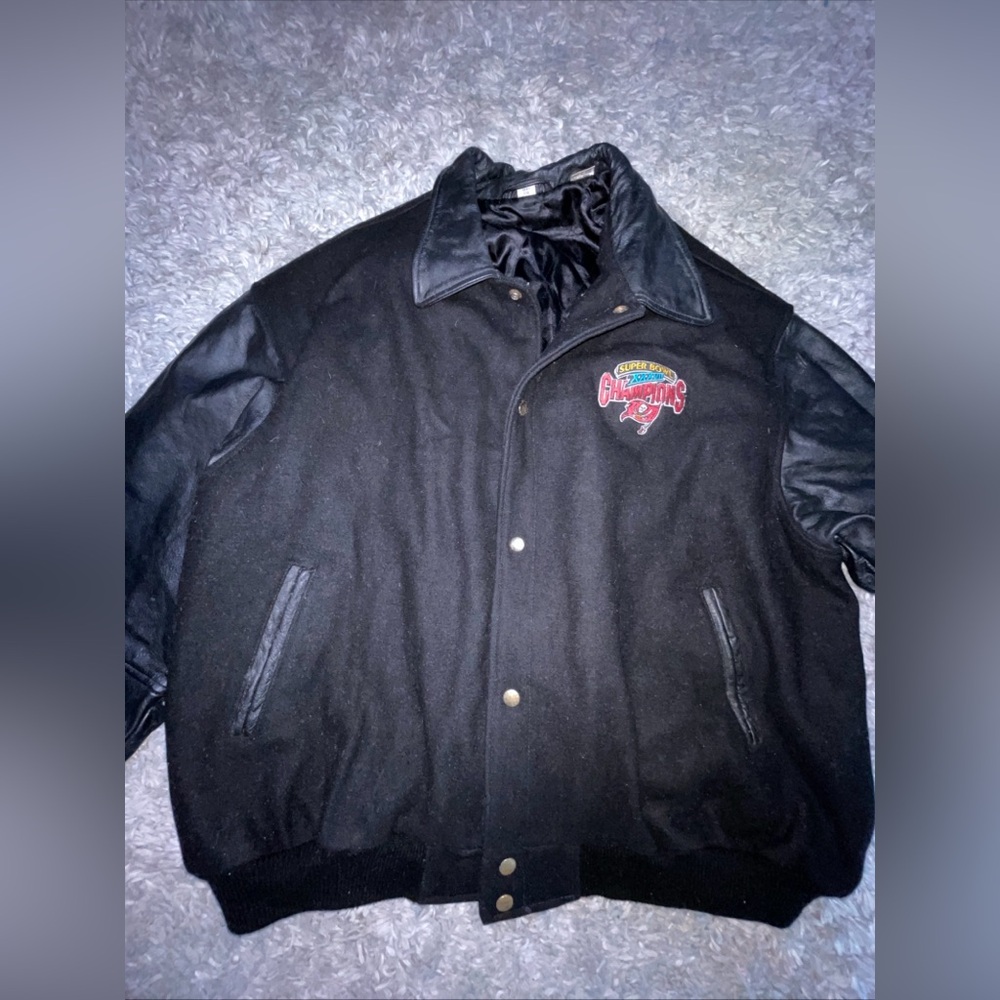 VNTG SUPER BOWL XXXVII TAMPA BAY BUCCANEERS Button-Down (XXL) Wool Jacket  Black